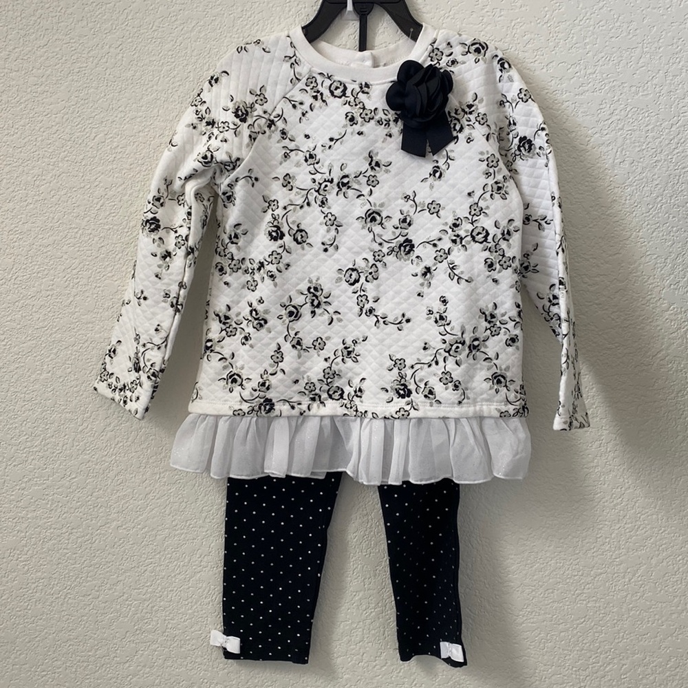 Little Me Black and White Floral Longsleeve and Leggings Set